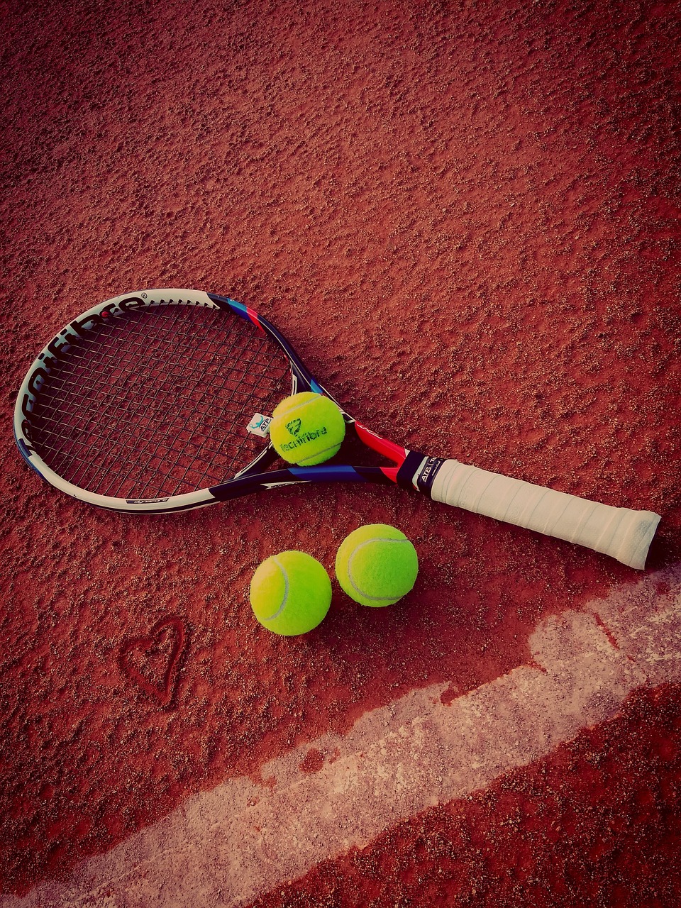 tennis, racket, balls-5621605.jpg